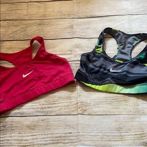 NIKE PRO SIZE SMALL SPORTS BRAS